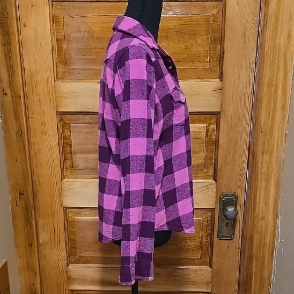Wrangler Pink and Purple Long Sleeve Flannel Checkered Snap Down Shirt L - Picture 3 of 4